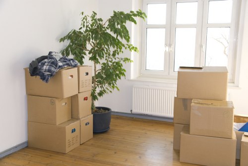 Efficient moving team in Bermondsey with comprehensive service